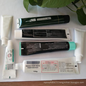 Dentifrice blanchissant de charbon organique et naturel de dents à vendre